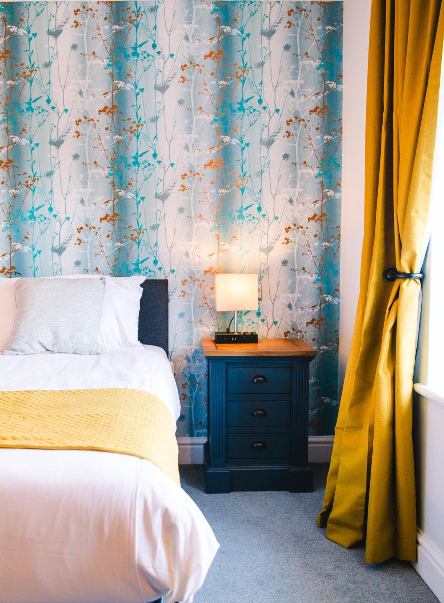 House Hotel, Sure Collection By Western Hotel Cricklade