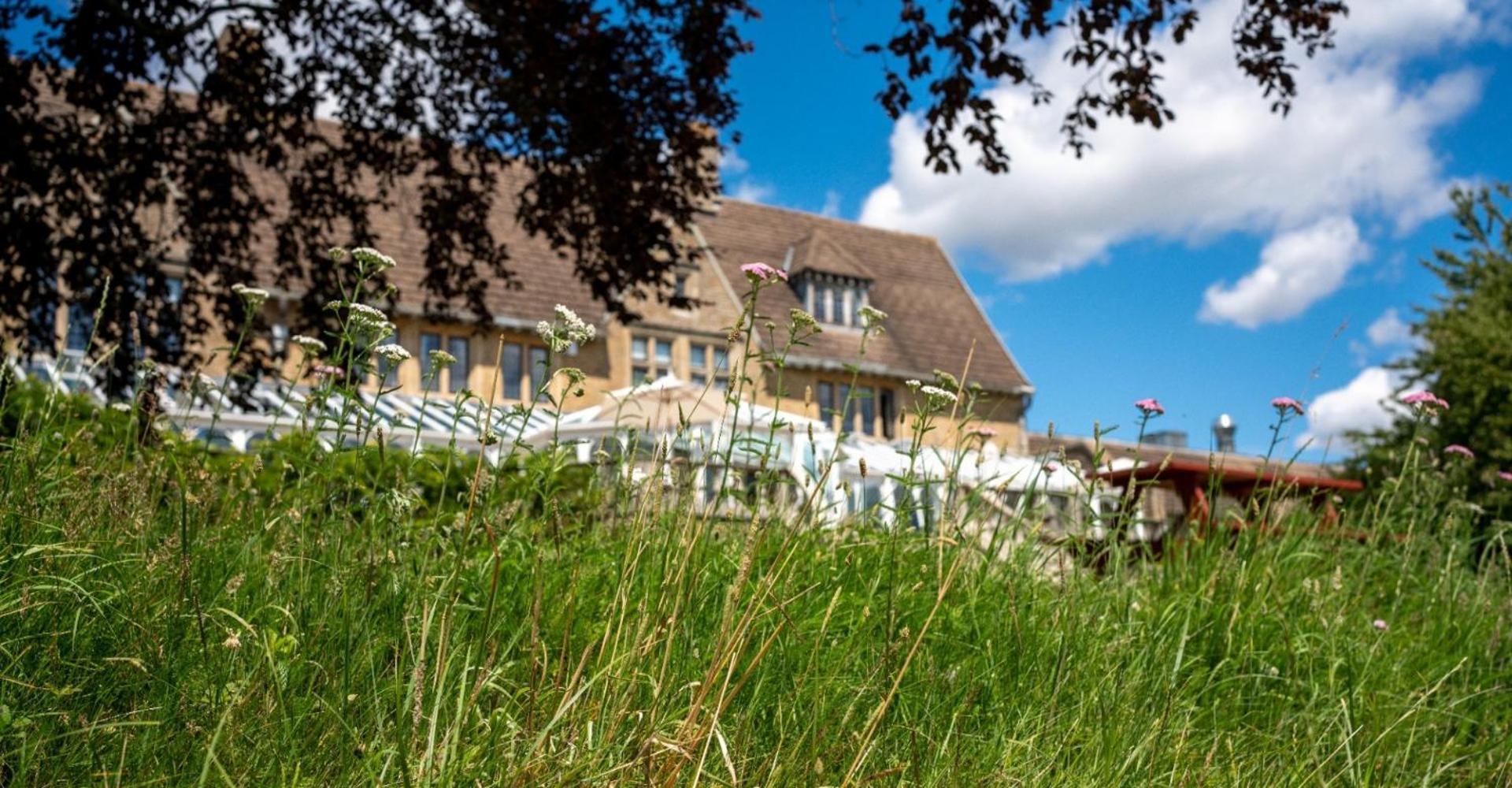 House Hotel, Sure Collection By Western Cricklade